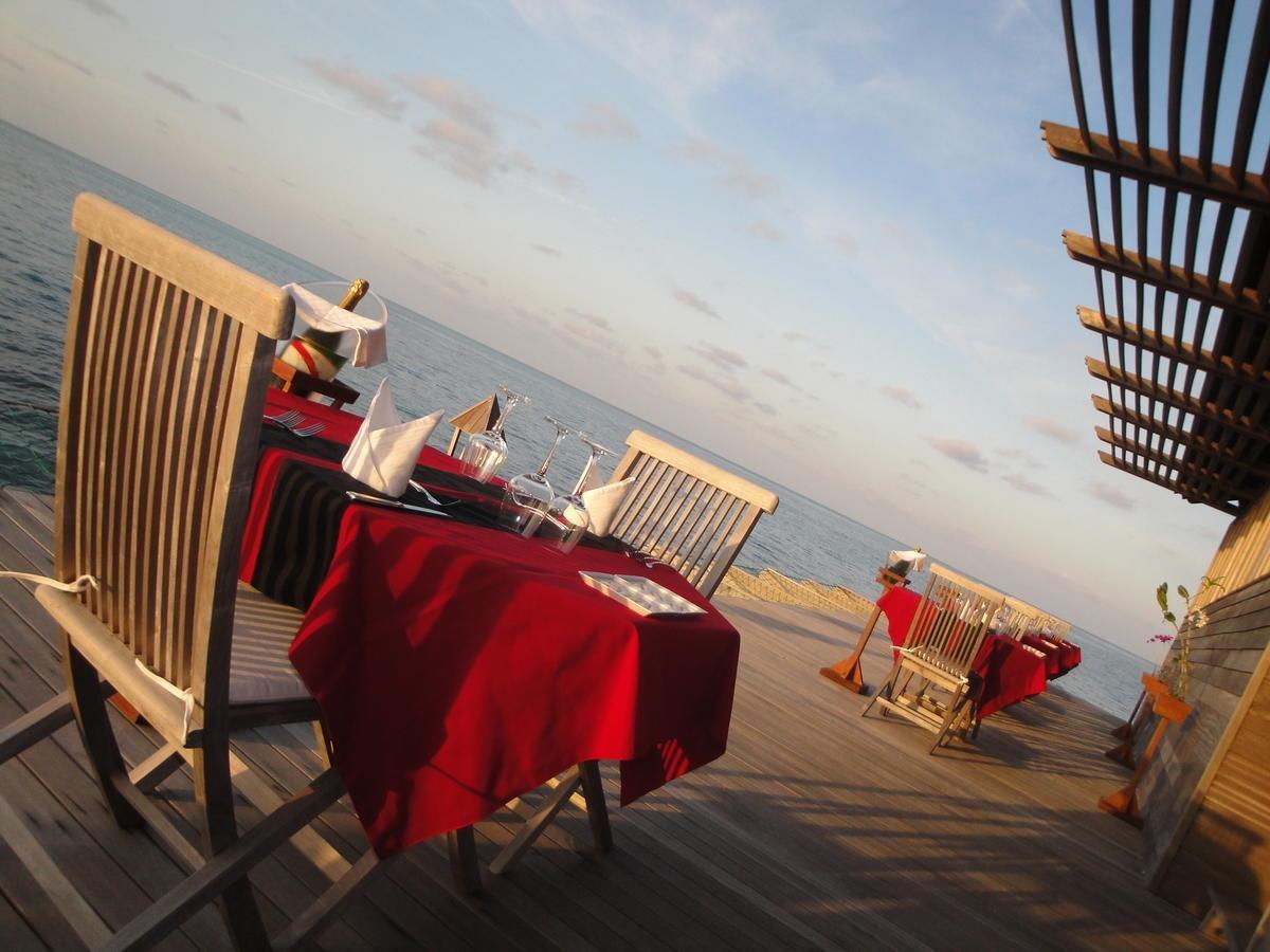 Gangehi Island Resort & Spa Esterno foto