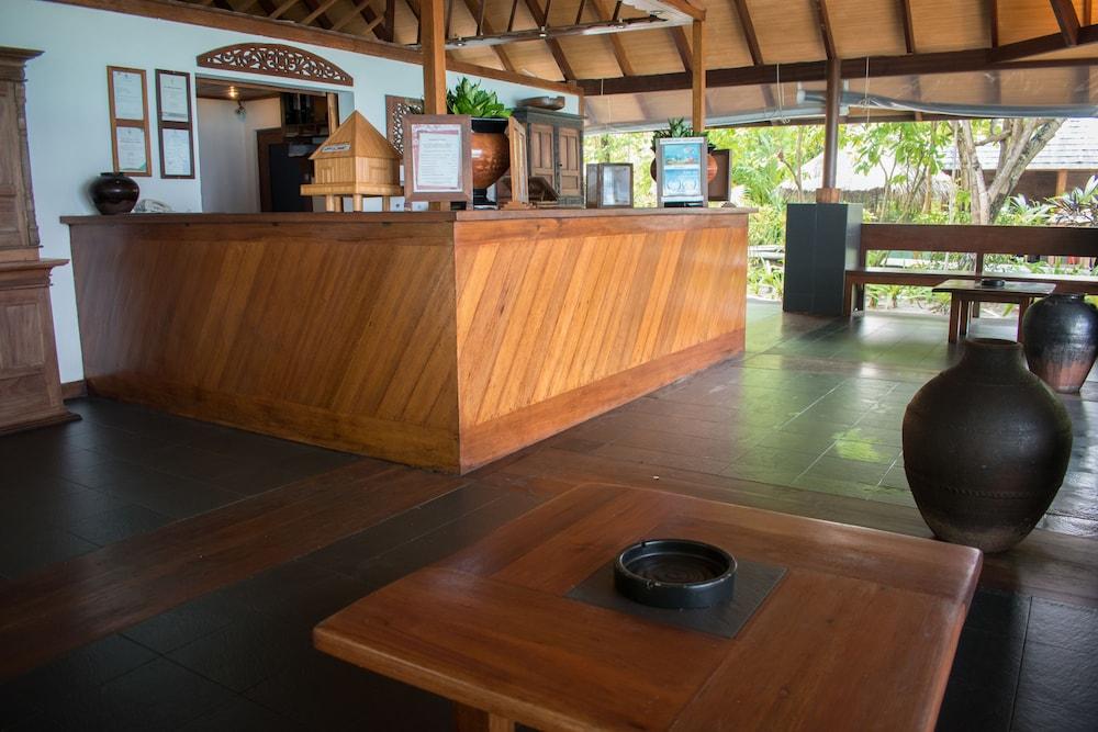 Gangehi Island Resort & Spa Esterno foto