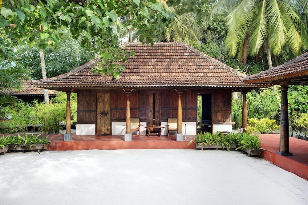 Gangehi Island Resort & Spa Esterno foto