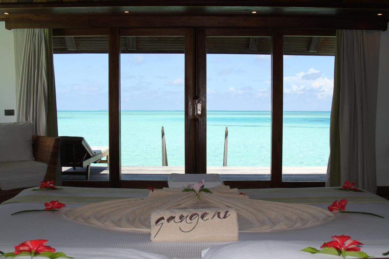 Gangehi Island Resort & Spa Esterno foto